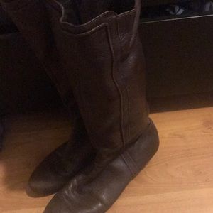 Boots with a little heel